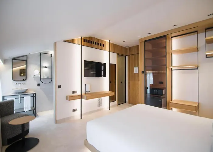 Hotel Puerta Serranos 4 sup